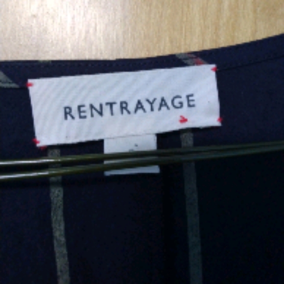 Rentrayage Pinstripe wraparound maxi dress - Picture 9 of 12